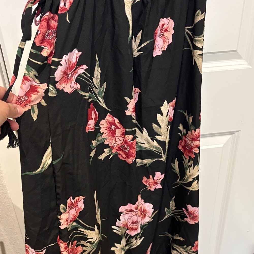 Indulge Elegant Black and Pink Floral Maxi Dress - Picture 7 of 7